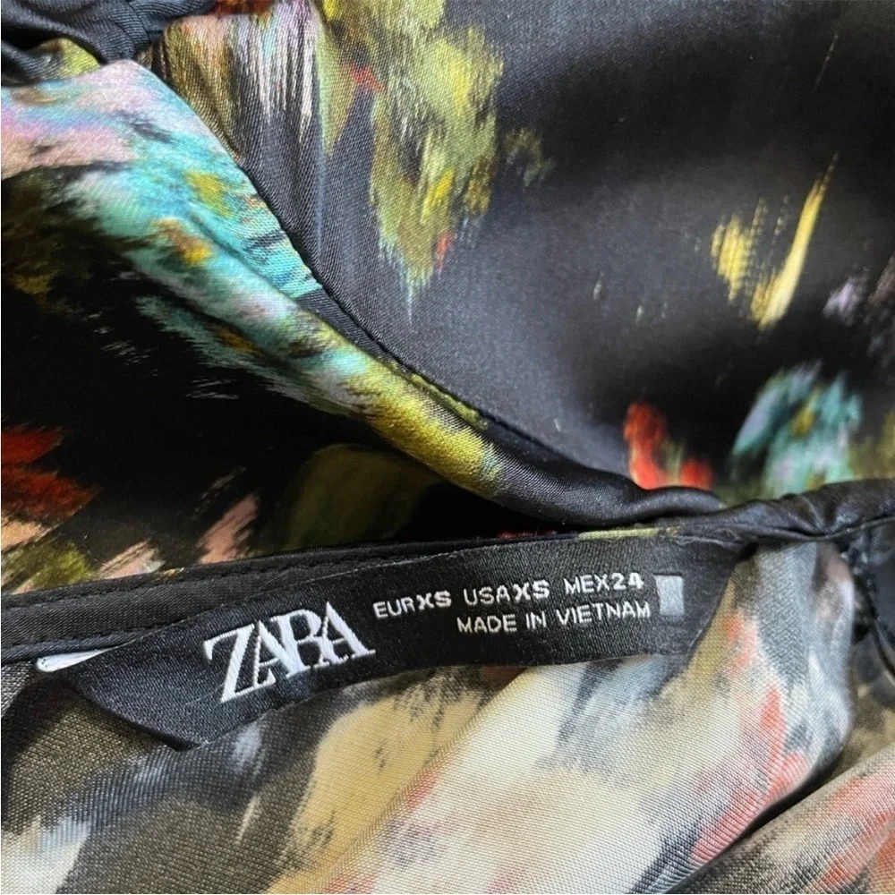 Zara Black Floral Ruffle‎ Mini Long Sleeves Dress Size XS - Picture 11 of 16